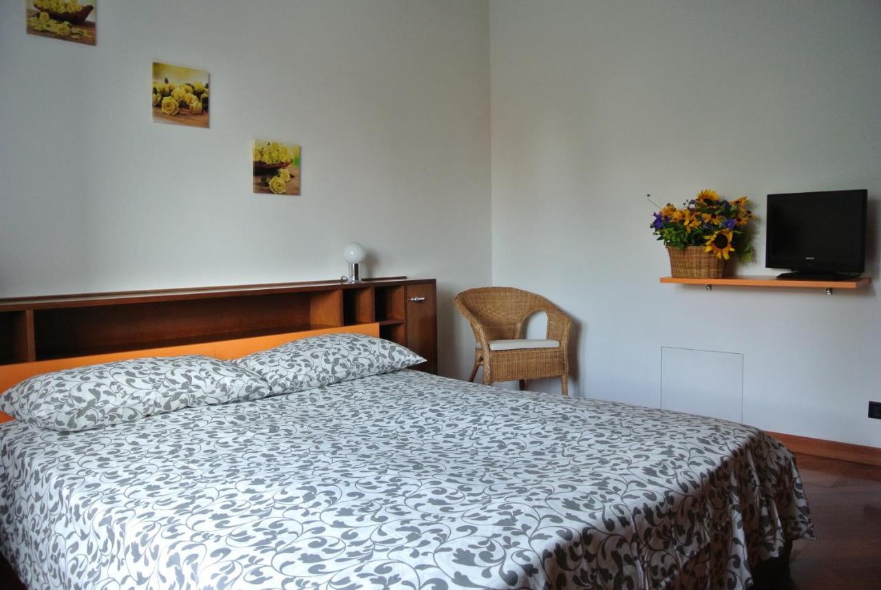 קומו B&B Sari מראה חיצוני תמונה
