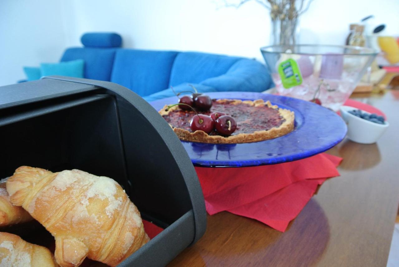 קומו B&B Sari מראה חיצוני תמונה