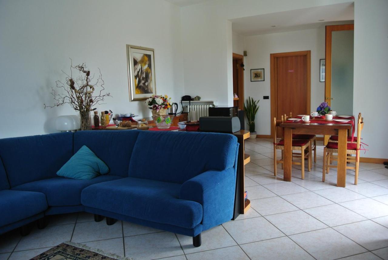 קומו B&B Sari מראה חיצוני תמונה