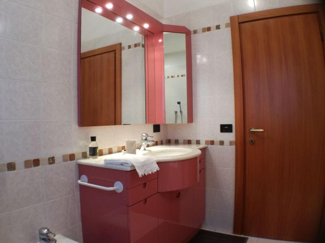 קומו B&B Sari מראה חיצוני תמונה